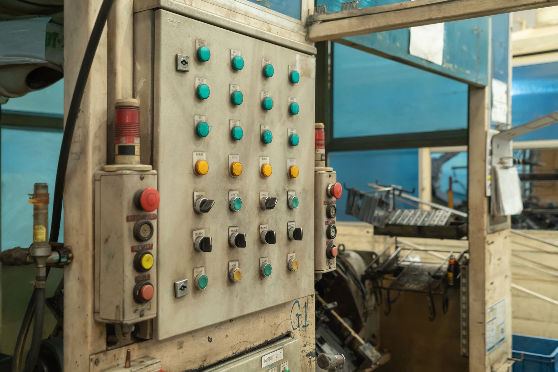 Retrofit vagy új gép? Mikor éri meg modernizálni egy működő gyártóberendezést